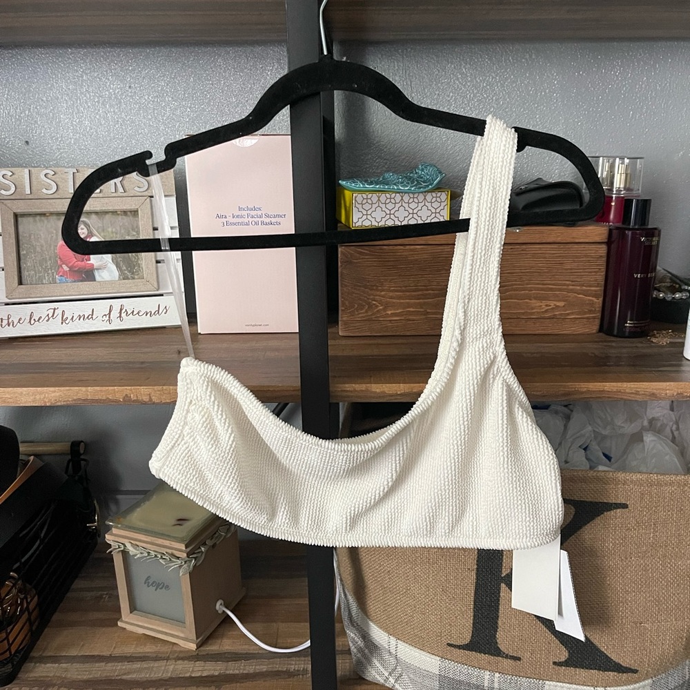 Good American Swim Suit top